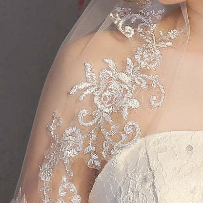 1 Layer Lace Edge Appliqued Veil