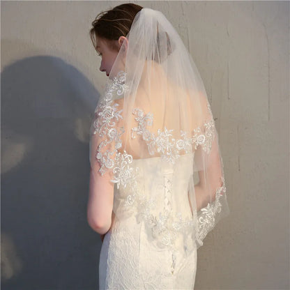 1 Layer Lace Edge Appliqued Veil